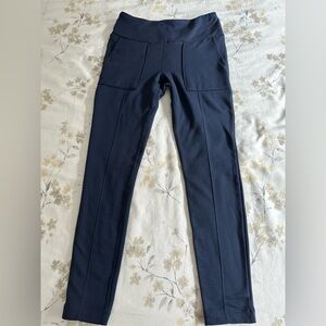 NWOT Mondetta blue legging size small, new without tag, soft fabric inside